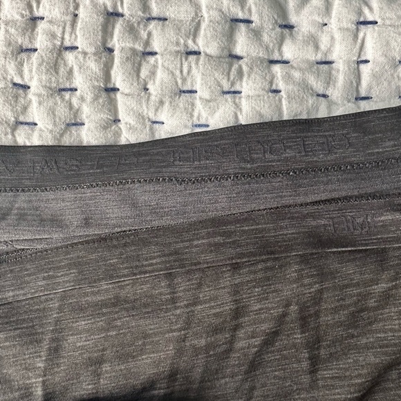 Men’s Large Multi Color Lululemon Metal Tech Long Sleeve Shirt size Large. - Picture 7 of 7